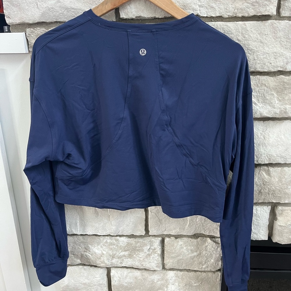 Lululemon long sleeve crop top